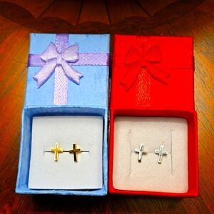 (2 Pairs) Unisex Stainless Steel Cross Ear Stud Earrings - Silver & Gold Tone